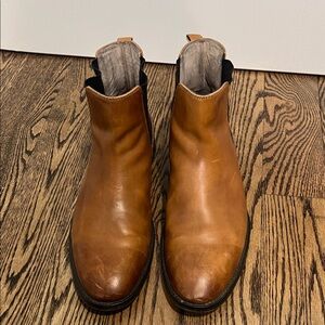 Banana Republic Tan Leather Men's Boots